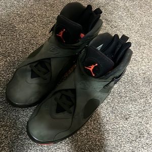 Jordan 8 undefeated size 15